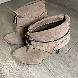 Nine West Taupe Ankle Booties with Black Trim